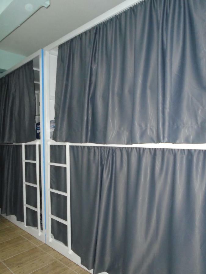 Panda Hostel Phuket (Adults Only) Patong Eksteriør billede