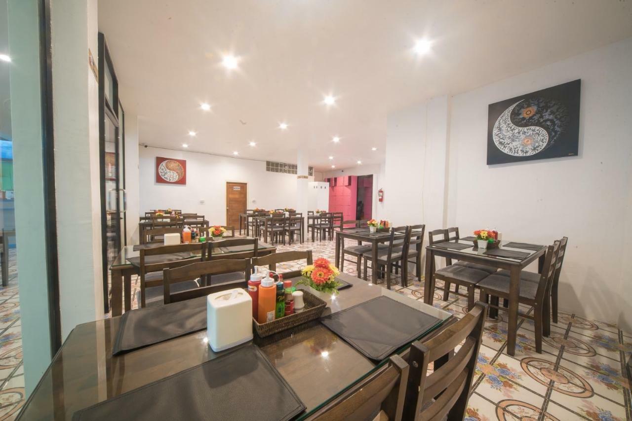 Panda Hostel Phuket (Adults Only) Patong Eksteriør billede