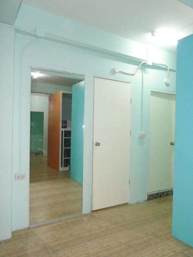 Panda Hostel Phuket (Adults Only) Patong Eksteriør billede